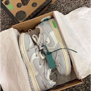 Nike Dunk Low Off-White Lot 42